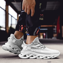Load image into Gallery viewer, 2019 New Outdoor Men Free Running for Men Jogging Walking Sports Shoes High-quality Lace-up Athietic Breathable Blade Sneakers